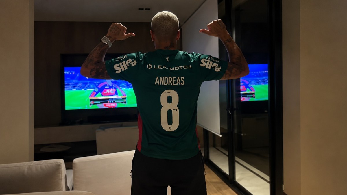 Deyverson provoca o Flamengo usando camisa de Andreas Pereira
